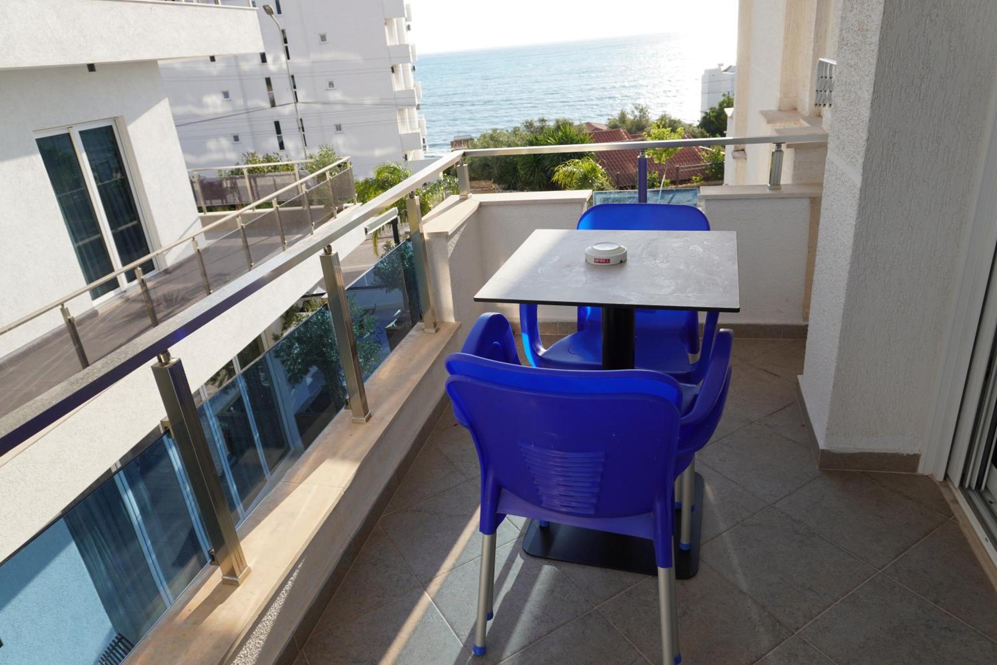 Hotel Agel Sarandë Esterno foto